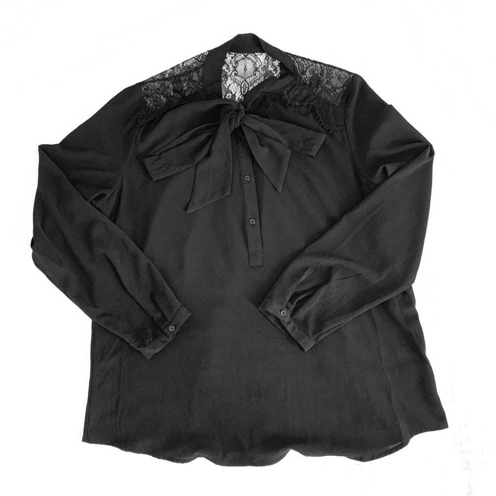 Mossimo Blouse with Bow and Lace Accents